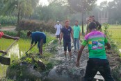মণিরামপুরের নিমতলা-কন্দর্পপুর সড়কে কালভার্ট স্থাপন