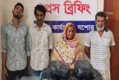 যশোরে আলাদা অভিযানে ১৯ কেজি গাঁজাসহ ৫ মাদক ব্যবসায়ী আটক