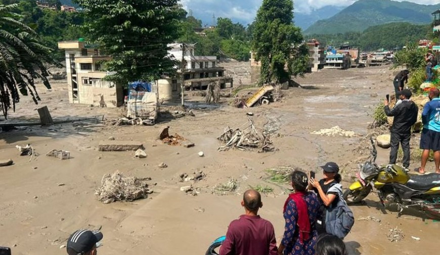 নেপালে ভূমিকম্পের পর বন্যা