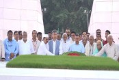 ৪৮তম প্রতিষ্ঠাবার্ষিকীতে জিয়াউর রহমান ও খালেদা জিয়ার সমাধিতে শ্রদ্ধা