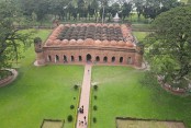 ষাটগম্বুজ মসজিদ নির্মাণে লাগে ১২ বছর
