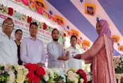 যশোর পুলিশ লাইন মাধ্যমিক বিদ্যালয়ে কৃতী শিক্ষার্থী সংবর্ধনা
