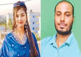 ‘আমাকে মারবা ঠিক আছে, শুধু দুই বাচ্চারে ঘুম পাড়িয়ে আসি।’